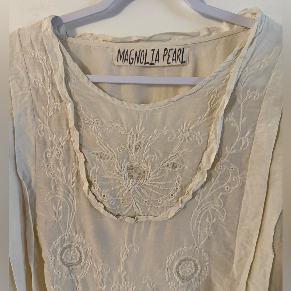 Magnolia Pearl Into The Groove Blouse in Moonlight - Picture 4 of 10
